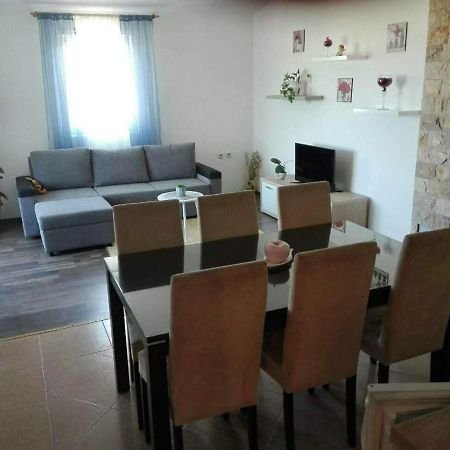 Ražanac Apartman Vuleta מראה חיצוני תמונה