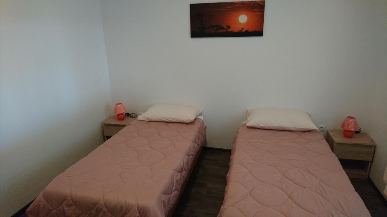 Ražanac Apartman Vuleta מראה חיצוני תמונה